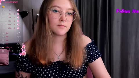 Snapshot of bubble_bunny chatting on October 5, 10:29 pm Ruby online show from October 5, 10:29 pm