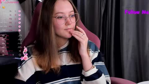 Snapshot of bubble_bunny chatting on October 6, 10:51 pm Ruby online show from October 6, 10:51 pm