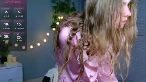 bubble_kiss online show from April 9, 1:49 pm