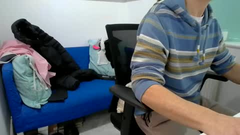 Snapshot of bubblebumdave chatting on January 14, 1:17 pm Bubblebum online show from January 14, 1:17 pm