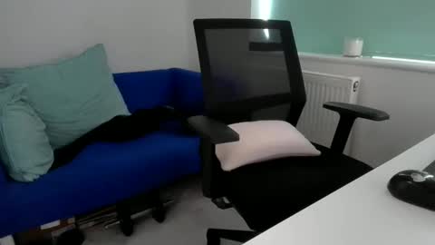 Snapshot of bubblebumdave chatting on September 22, 12:18 pm Bubblebum online show from September 22, 12:18 pm