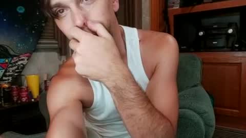 Snapshot of bubblebutt417 chatting on July 25, 4:10 am Max candi online show from July 25, 4:10 am