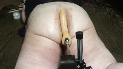 Snapshot of bubblebutt8411 chatting on May 24, 6:24 pm - online show from May 24, 6:24 pm