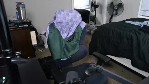 Snapshot of bubblebuttbdn chatting on September 24, 7:01 am BubblebuttBdn online show from September 24, 7:01 am