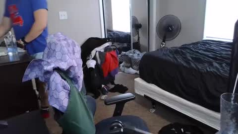 Snapshot of bubblebuttbdn chatting on September 28, 6:35 pm BubblebuttBdn online show from September 28, 6:35 pm