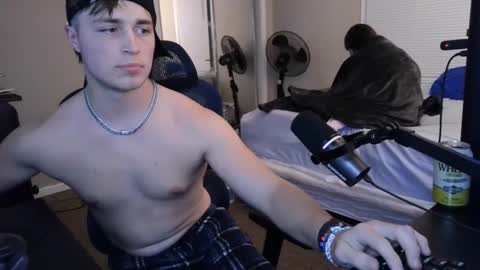 Snapshot of bubblebuttbdn chatting on October 7, 6:54 am BubblebuttBdn online show from October 7, 6:54 am