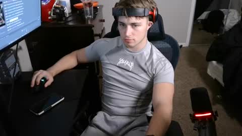 Snapshot of bubblebuttbdn chatting on October 9, 6:33 am BubblebuttBdn online show from October 9, 6:33 am