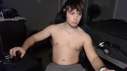 Snapshot of bubblebuttbdn chatting on October 20, 1:39 am BubblebuttBdn online show from October 20, 1:39 am