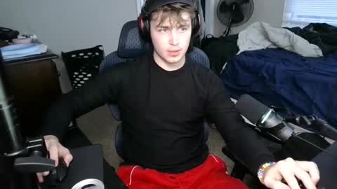 Snapshot of bubblebuttbdn chatting on October 28, 11:07 pm BubblebuttBdn online show from October 28, 11:07 pm