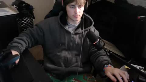 Snapshot of bubblebuttbdn chatting on November 18, 1:44 am BubblebuttBdn online show from November 18, 1:44 am