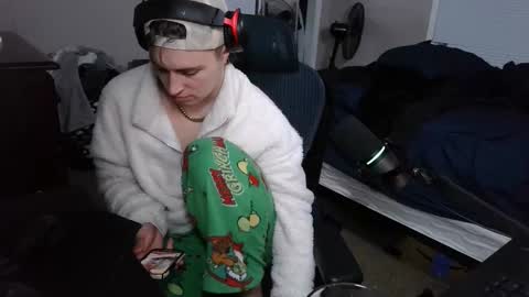 Snapshot of bubblebuttbdn chatting on November 30, 2:26 am BubblebuttBdn online show from November 30, 2:26 am