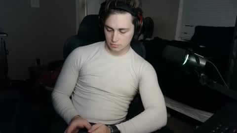 Snapshot of bubblebuttbdn chatting on December 23, 1:14 am BubblebuttBdn online show from December 23, 1:14 am