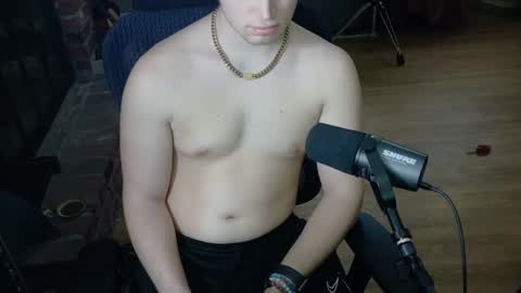 Snapshot of bubblebuttbdn chatting on March 3, 11:21 pm BubblebuttBdn online show from March 3, 11:21 pm