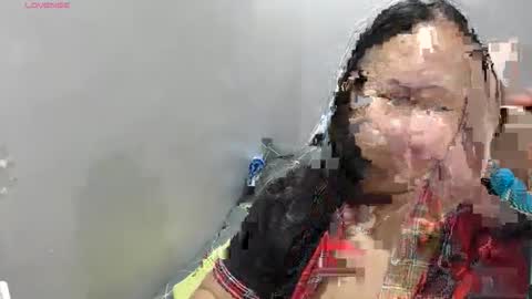 Snapshot of bubblebuttpinay chatting on September 12, 1:28 am Sunshine online show from September 12, 1:28 am