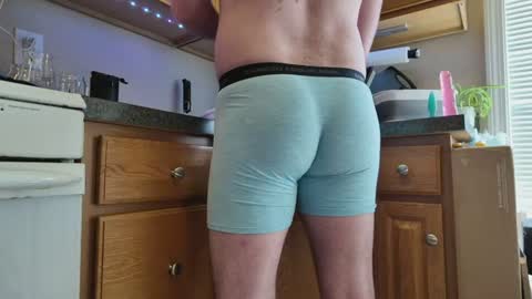 bubblebutttluke online show from August 1, 4:06 pm