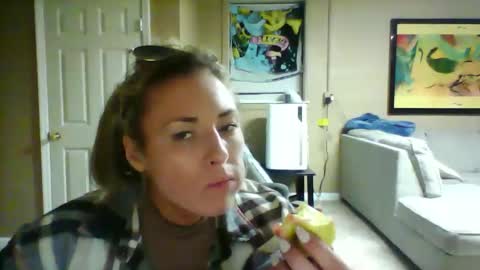 bubbles online show from March 26, 2:50 am