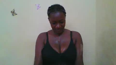 Snapshot of bubblie_bae chatting on February 5, 9:36 am Bobbie online show from February 5, 9:36 am
