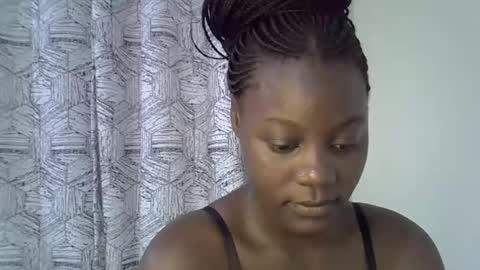 bubbly_ass30 online show from November 27, 12:18 pm