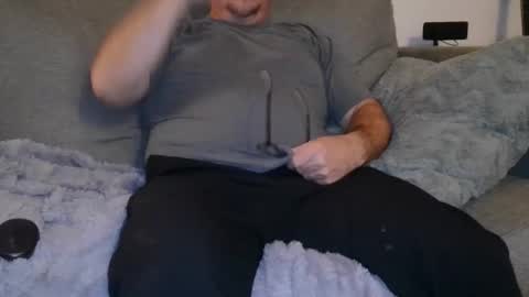 Buck online show from April 4, 6:44 am