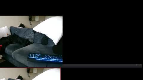 Snapshot of buckaruu chatting on November 30, 9:08 pm Buckaroo online show from November 30, 9:08 pm