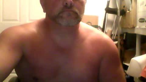 Snapshot of buckey1817 chatting on July 25, 11:35 pm buckey1817 online show from July 25, 11:35 pm