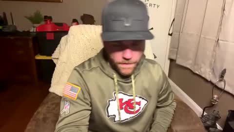 Snapshot of buckwild69204 chatting on January 19, 1:53 am buckwild69204 online show from January 19, 1:53 am