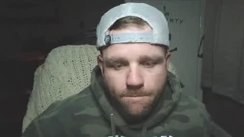 Snapshot of buckwild69204 chatting on February 15, 12:15 am buckwild69204 online show from February 15, 12:15 am