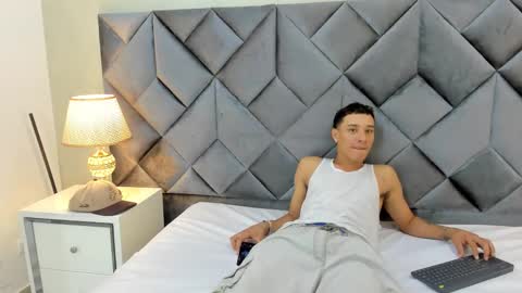 Buda y Cataleya online show from November 17, 4:57 pm