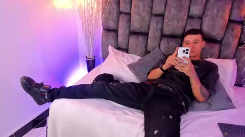 buda cataleya online show from March 28, 11:21 am