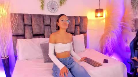 buda cataleya online show from March 29, 1:44 pm