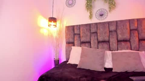 buda cataleya online show from April 9, 11:26 am