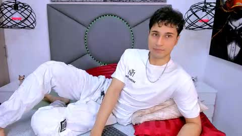 Buddy Whitte online show from February 14, 4:26 pm