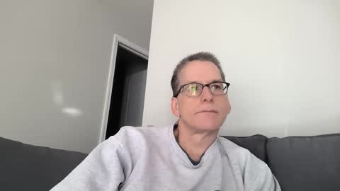 budman004 online show from February 7, 3:49 pm