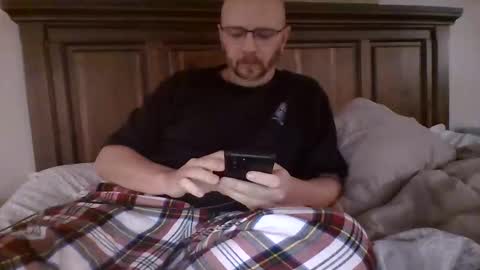 Snapshot of bueff chatting on May 2, 10:37 pm bueff online show from May 2, 10:37 pm