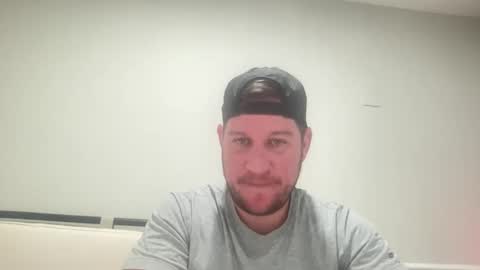 Snapshot of buffguy2977 chatting on March 3, 2:39 am buffguy2977 online show from March 3, 2:39 am