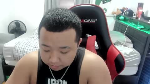 buffsexyman24 online show from March 7, 1:20 am