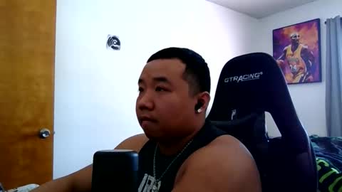 buffsexyman24 online show from March 4, 3:51 pm