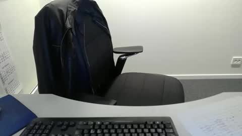 buggemann online show from December 2, 7:14 am