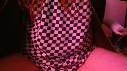 builtdeadboy online show from December 23, 1:18 am