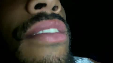 Snapshot of bulaboy27 chatting on March 2, 4:42 pm meaty man online show from March 2, 4:42 pm