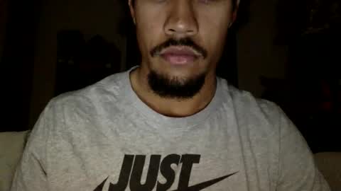 Snapshot of bulaboy27 chatting on November 16, 12:44 pm meaty man online show from November 16, 12:44 pm