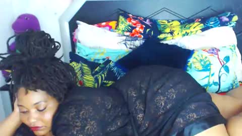 bulkyyass4u online show from February 19, 7:21 pm