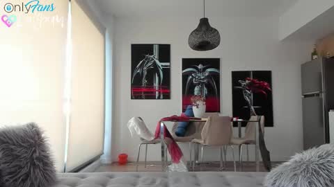 Snapshot of bumbum_kalibum chatting on October 29, 9:49 pm Ivan online show from October 29, 9:49 pm