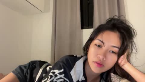 Snapshot of bump_me_baby chatting on April 21, 2:56 pm zy online show from April 21, 2:56 pm