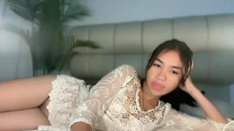 Snapshot of bump_me_baby chatting on June 27, 3:50 pm zy online show from June 27, 3:50 pm