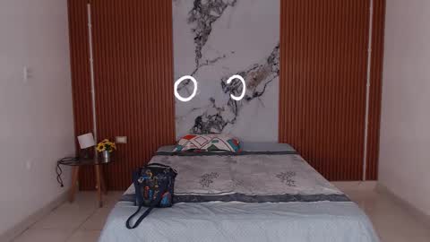 Snapshot of bunny_bao chatting on February 20, 11:43 am Rossi Hill online show from February 20, 11:43 am