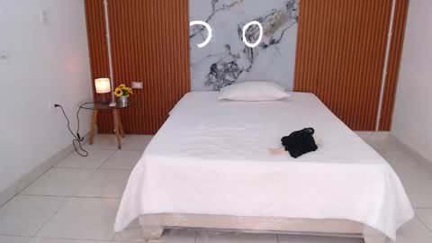 Snapshot of bunny_bao chatting on February 24, 11:52 am Rossi Hill online show from February 24, 11:52 am