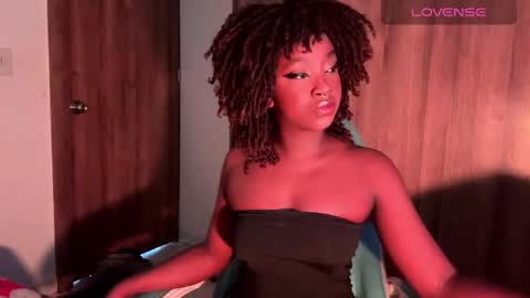 Isa online show from September 30, 8:03 pm