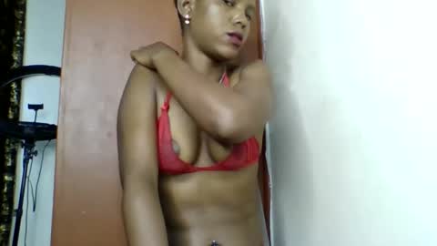 Snapshot of bunnydiva_ chatting on February 23, 3:04 am bunnydiva_ online show from February 23, 3:04 am