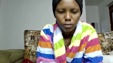 Snapshot of bunnydiva_ chatting on March 1, 2:13 am bunnydiva_ online show from March 1, 2:13 am